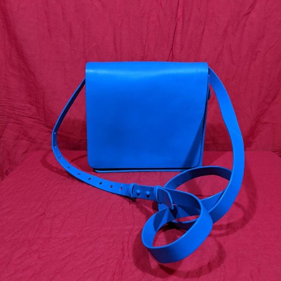 kate spade Handbags - Kate Spade NWOT Saturday Series, Leather, Blue, Minimal, 8.5" x 8.5" x 2.5"